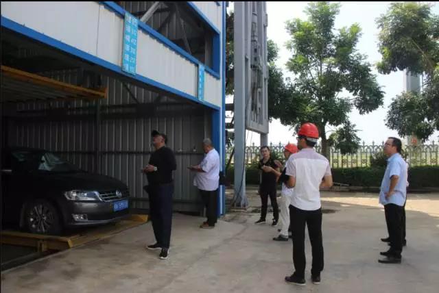 马来西亚客户参观考察冠涛自动化公司立体车库